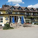 ファームステイ Reiterhof-altmuehlsee グンツェンハウゼン